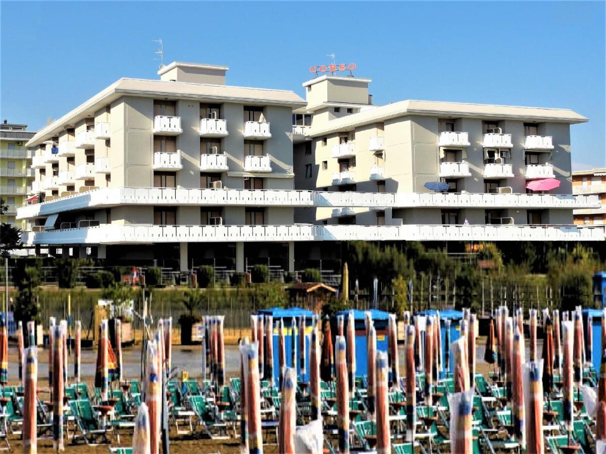 Corso - Appartamenti Бибионе Экстерьер фото