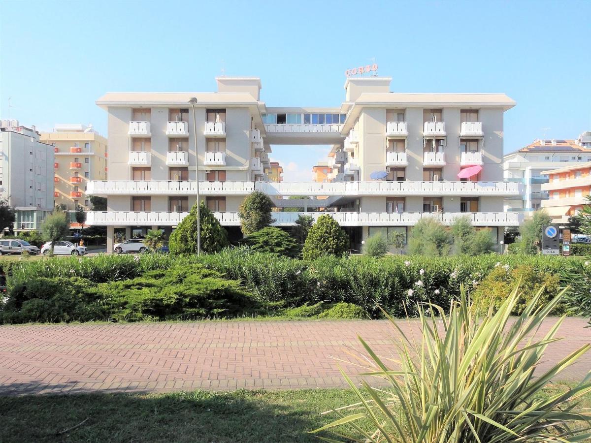 Corso - Appartamenti Бибионе Экстерьер фото